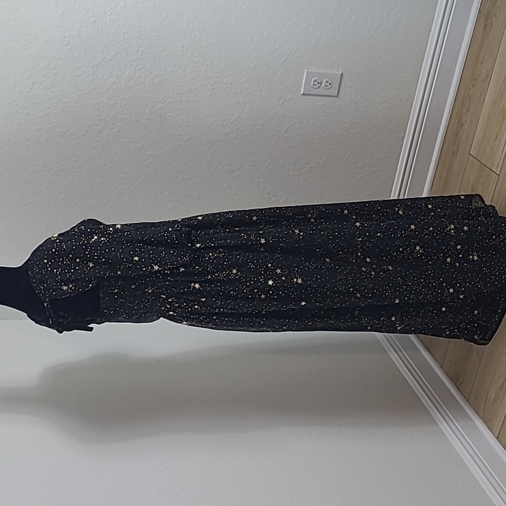 Nasty Gal Black and Gold Star Pattern Maxi Dress Party, Prom Size 2 - Picture 5 of 11